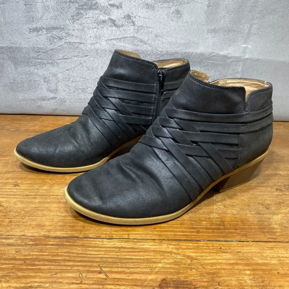 LifeStride Prairie Womens Black Strappy Caged Ankle Boots Size 8.5M Block Heel